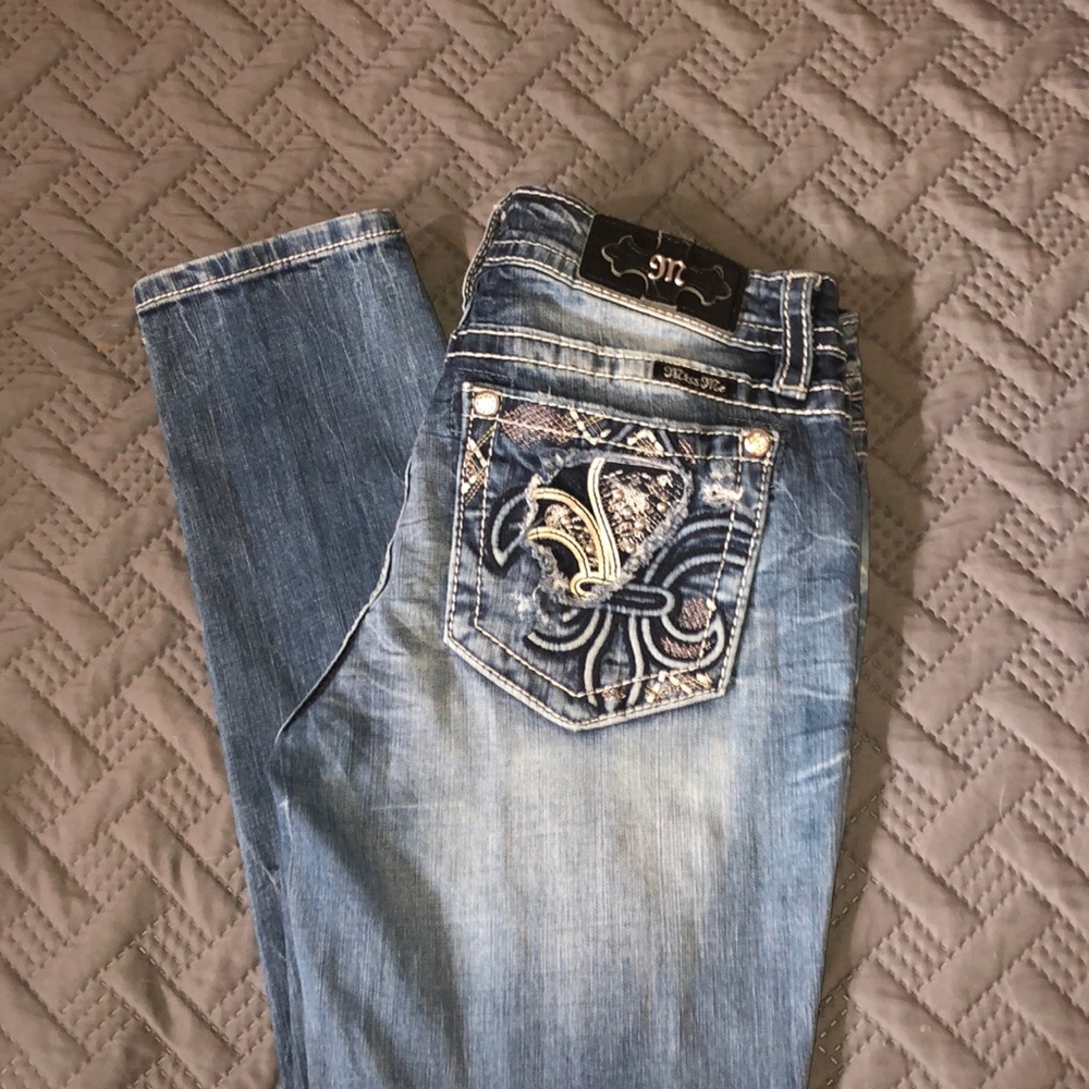 Miss Me Distressed Mid-Rise Skinny Jeans